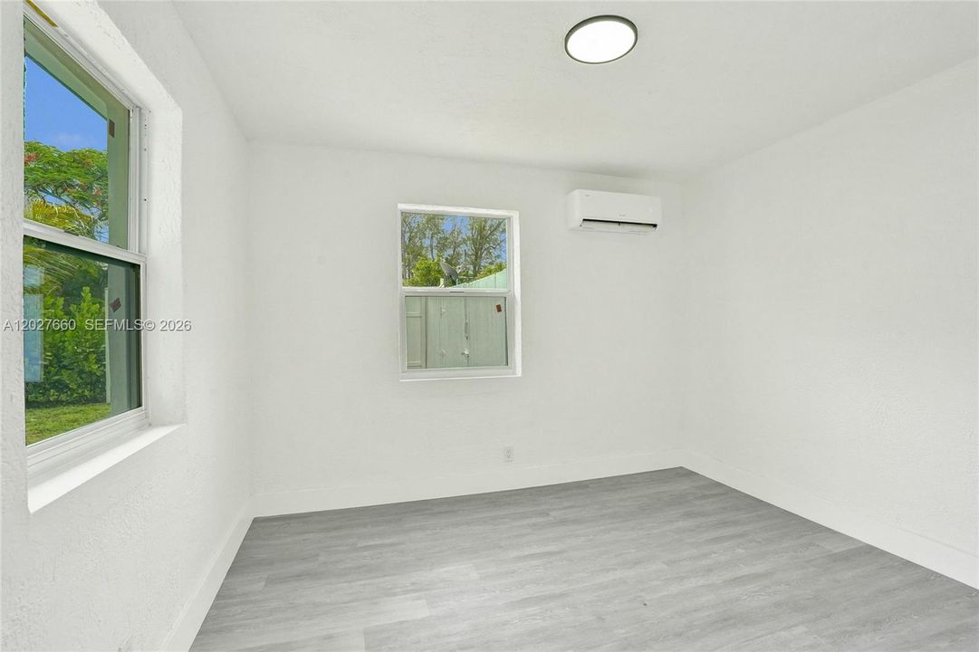 Vendido Recientemente: $539,000 (4 camas, 2 baños, 1488 Pies cuadrados)