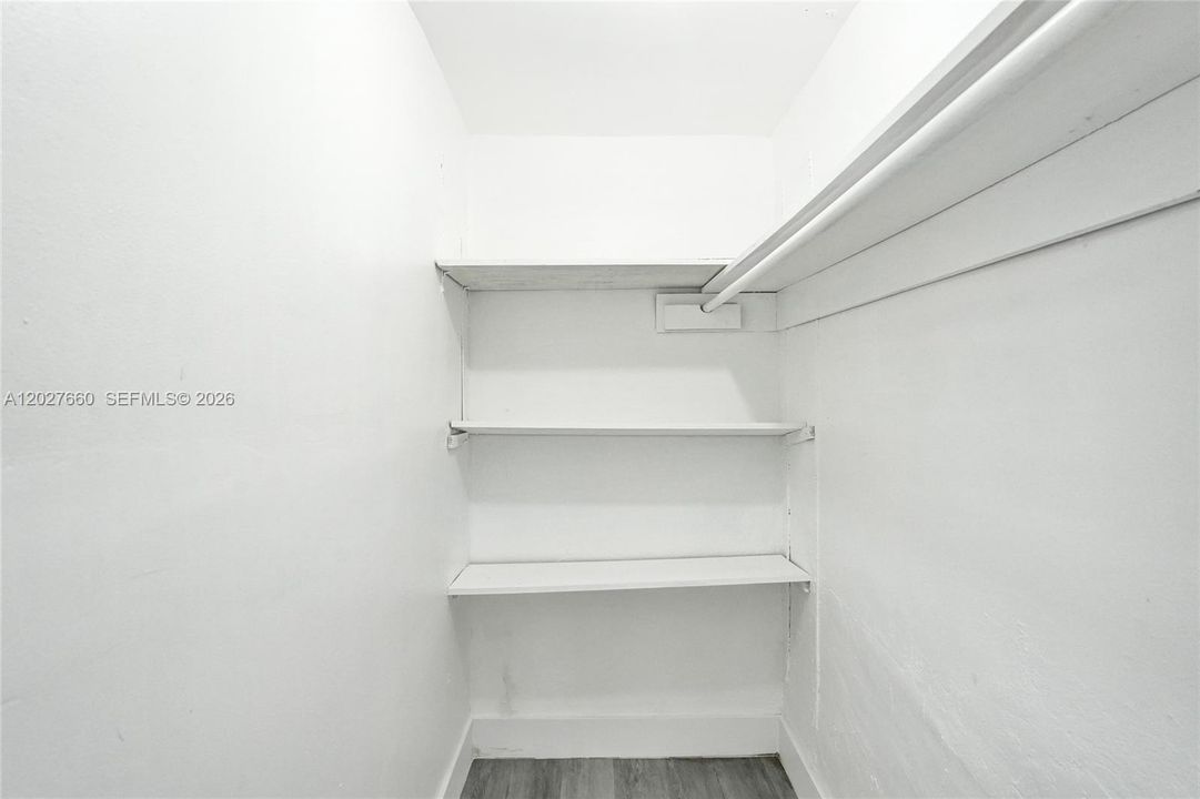 Vendido Recientemente: $539,000 (4 camas, 2 baños, 1488 Pies cuadrados)