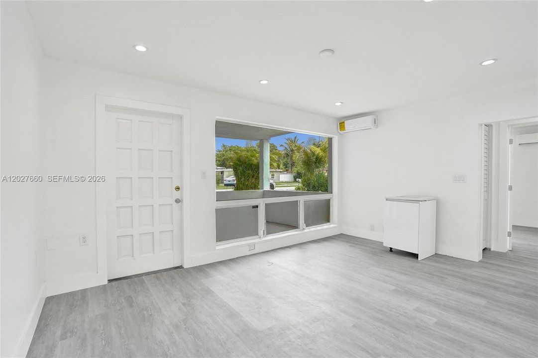 Vendido Recientemente: $539,000 (4 camas, 2 baños, 1488 Pies cuadrados)