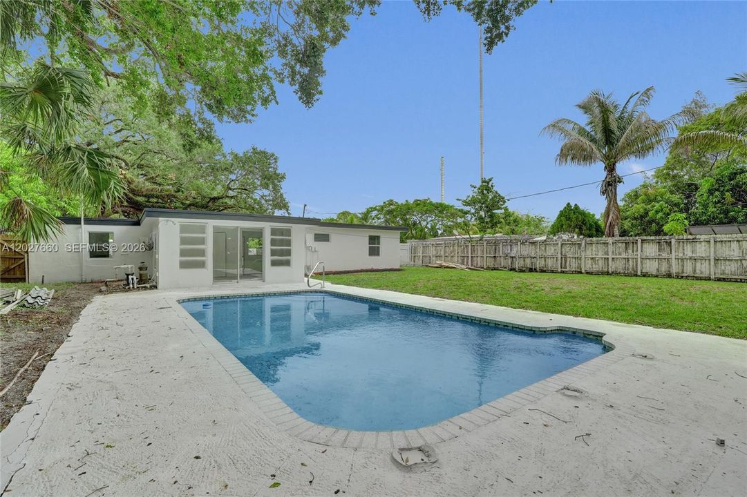 Vendido Recientemente: $539,000 (4 camas, 2 baños, 1488 Pies cuadrados)