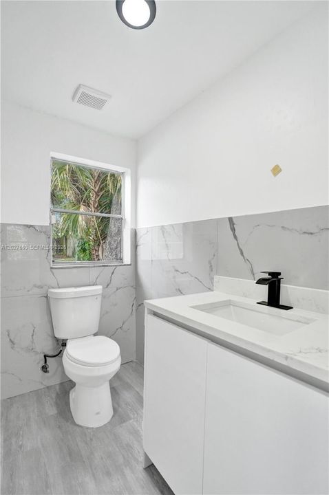 Vendido Recientemente: $539,000 (4 camas, 2 baños, 1488 Pies cuadrados)