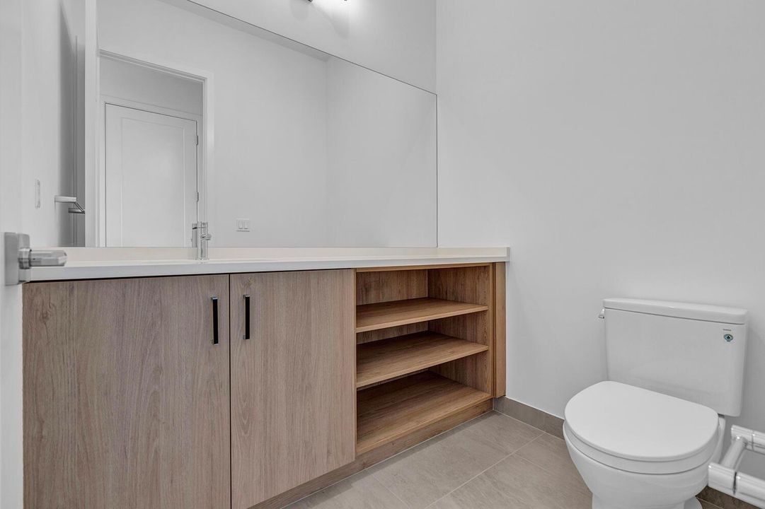 BathroomUpstairs