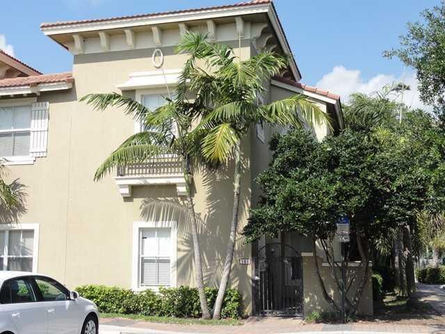 101 Lake Monterey Cir #1