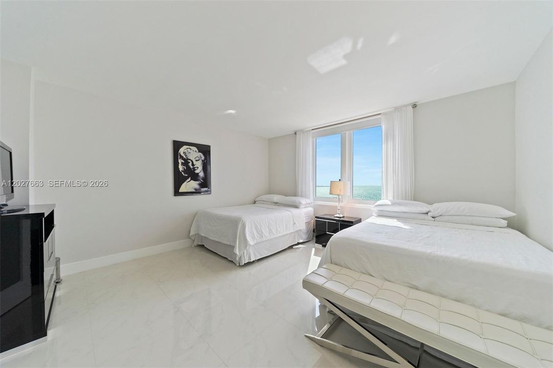 For Rent: $13,000 (2 beds, 2 baths, 1480 Square Feet)