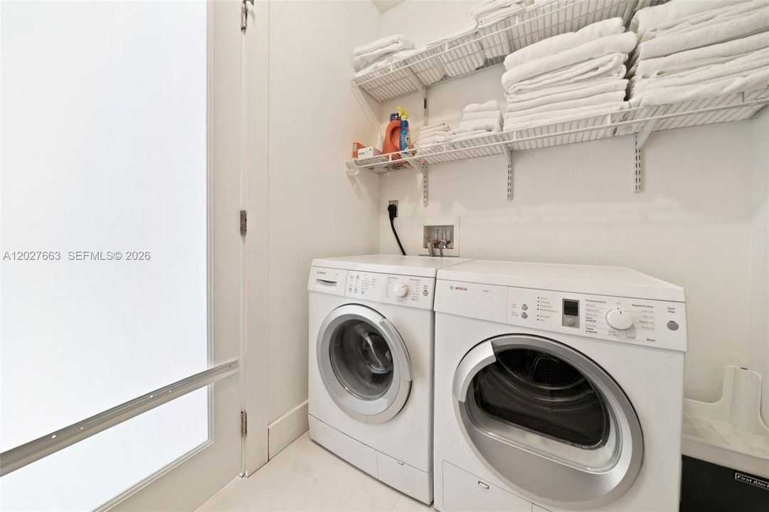 For Rent: $13,000 (2 beds, 2 baths, 1480 Square Feet)