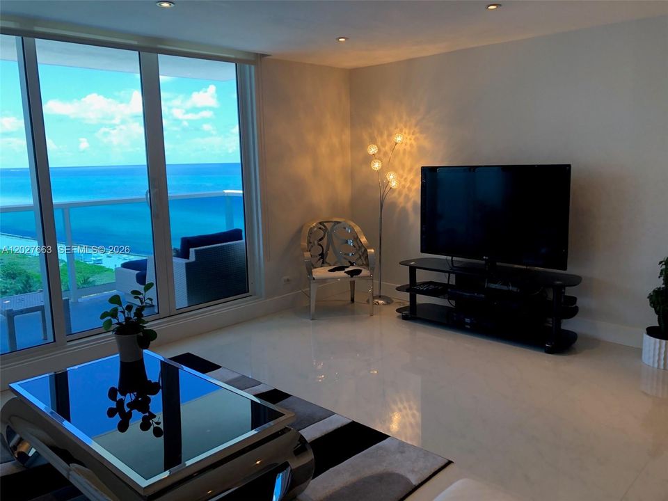For Rent: $13,000 (2 beds, 2 baths, 1480 Square Feet)