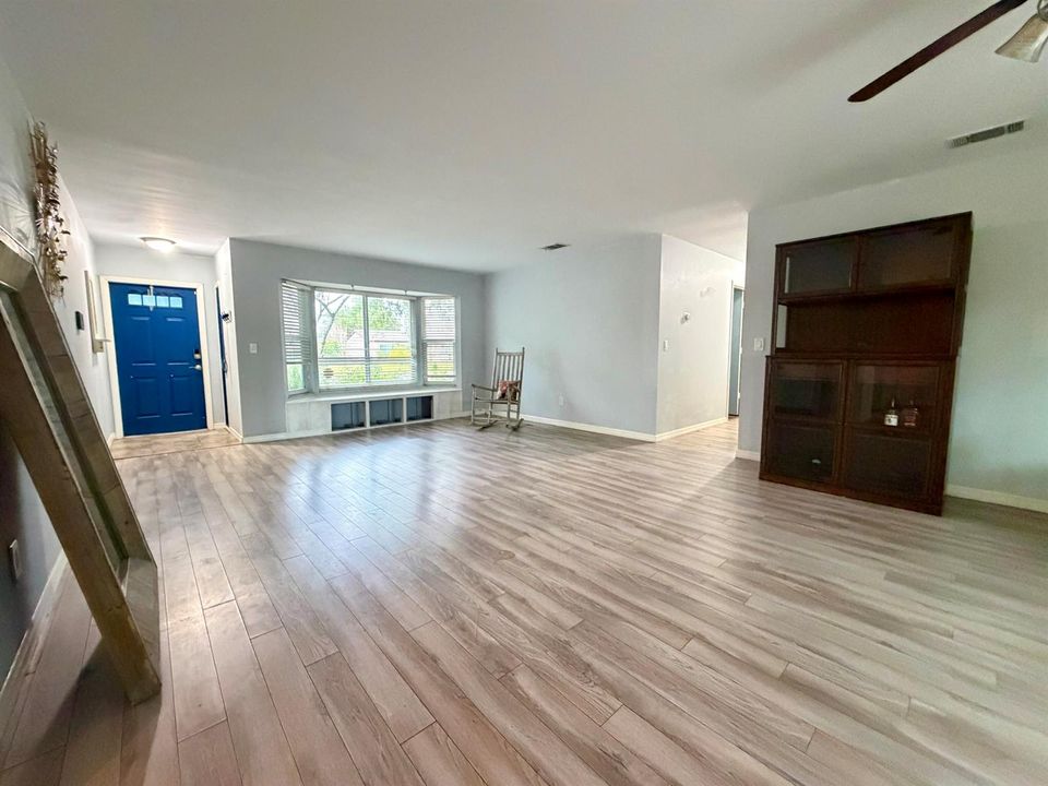 Spacious Living Room