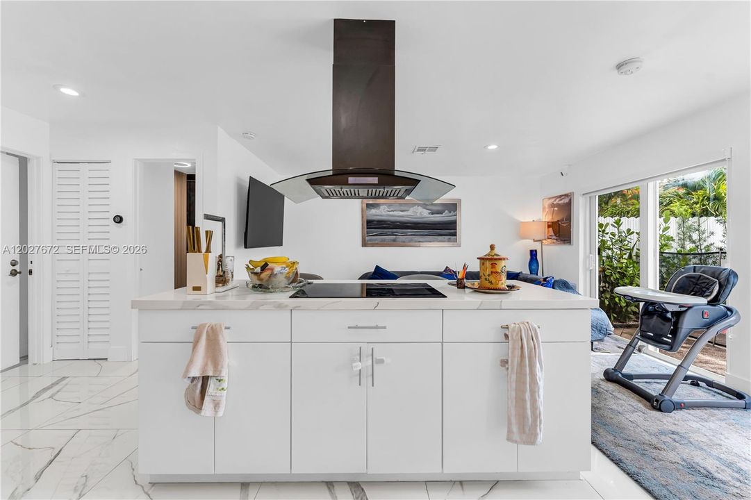 For Sale: $765,000 (4 beds, 3 baths, 1919 Square Feet)