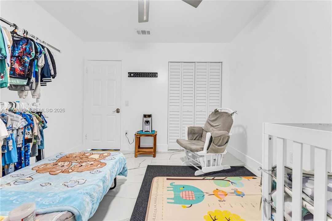 For Sale: $765,000 (4 beds, 3 baths, 1919 Square Feet)