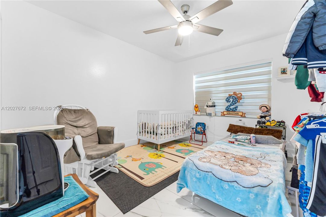 For Sale: $765,000 (4 beds, 3 baths, 1919 Square Feet)