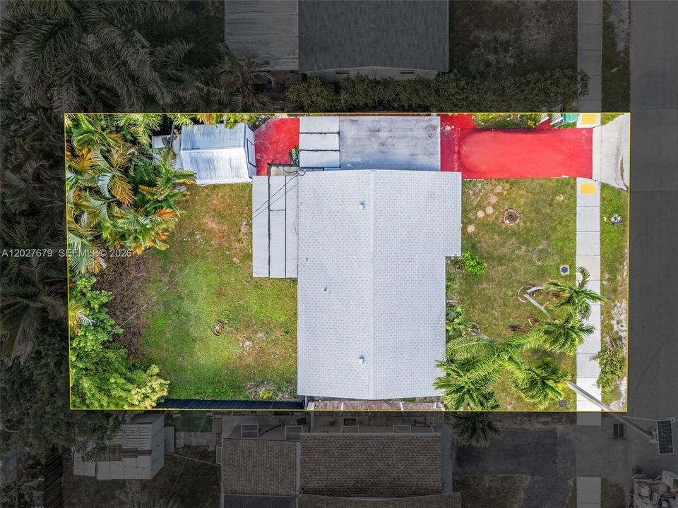 For Rent: $2,850 (3 beds, 2 baths, 975 Square Feet)