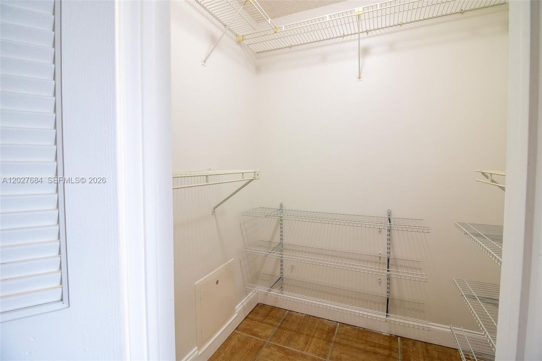 En Renta: $2,400 (2 camas, 2 baños, 893 Pies cuadrados)