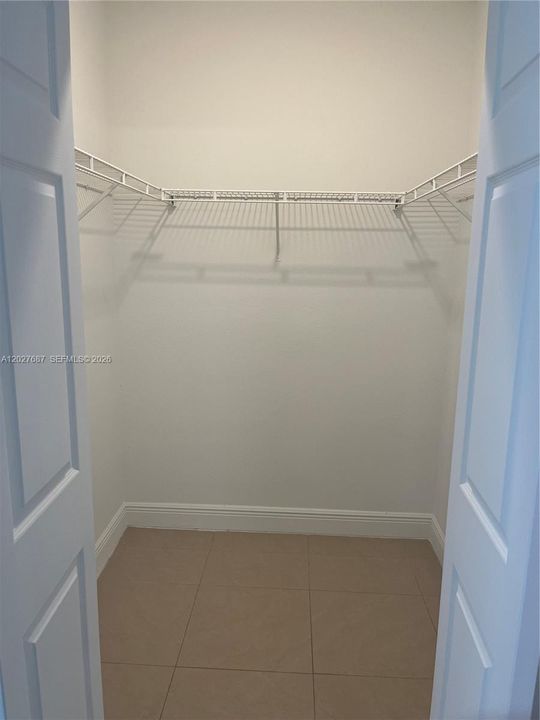 En Renta: $2,400 (2 camas, 2 baños, 1130 Pies cuadrados)