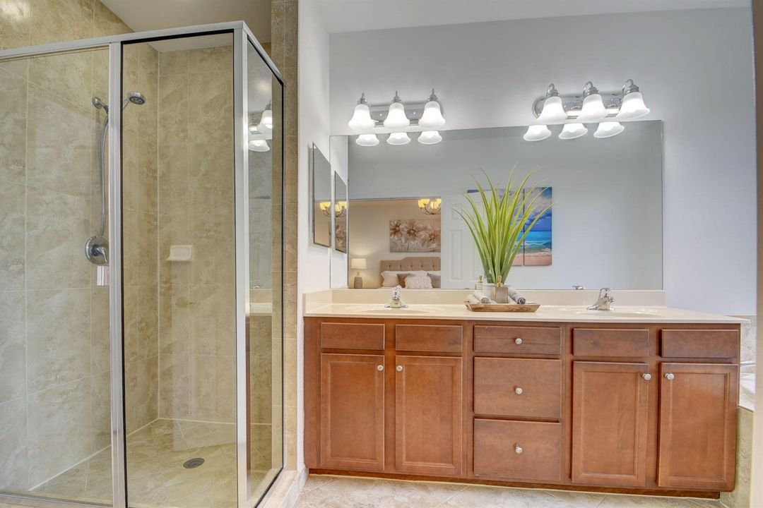 10342 Wellington Parc Dr (41)