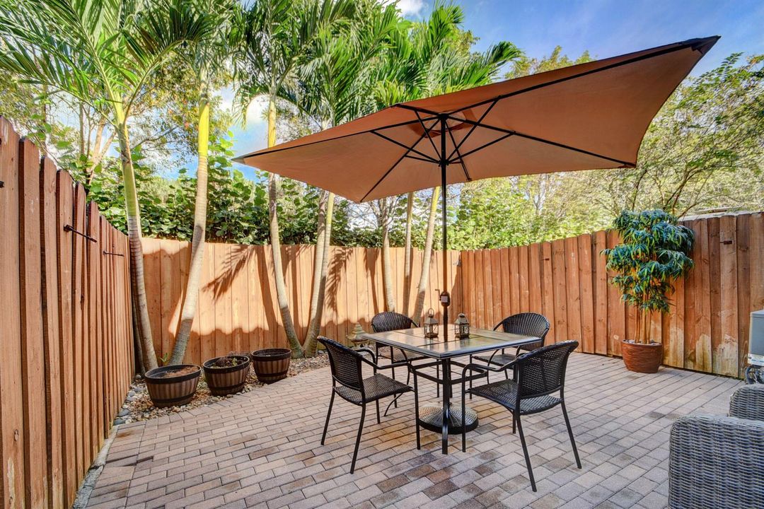 10342 Wellington Parc Dr (9)