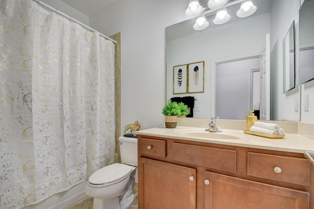 10342 Wellington Parc Dr (46)