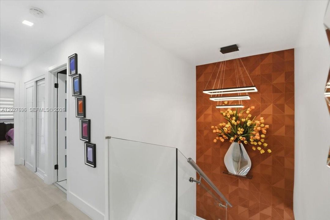 For Sale: $719,000 (3 beds, 2 baths, 1712 Square Feet)