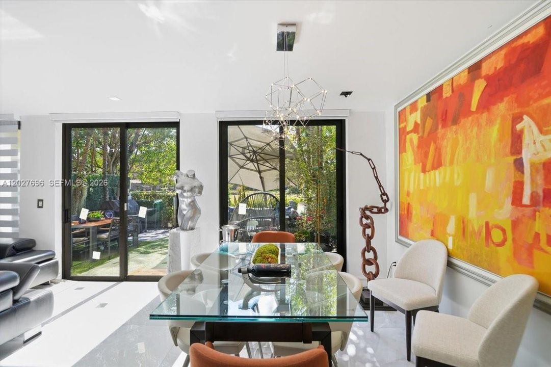 For Sale: $719,000 (3 beds, 2 baths, 1712 Square Feet)