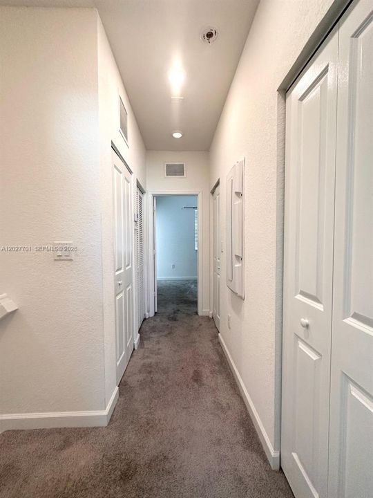 For Rent: $2,450 (3 beds, 3 baths, 1326 Square Feet)