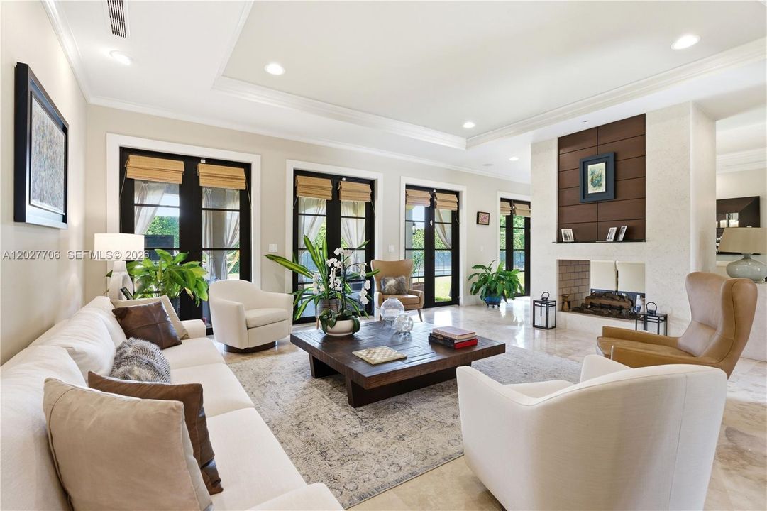 For Sale: $4,250,000 (5 beds, 4 baths, 5236 Square Feet)