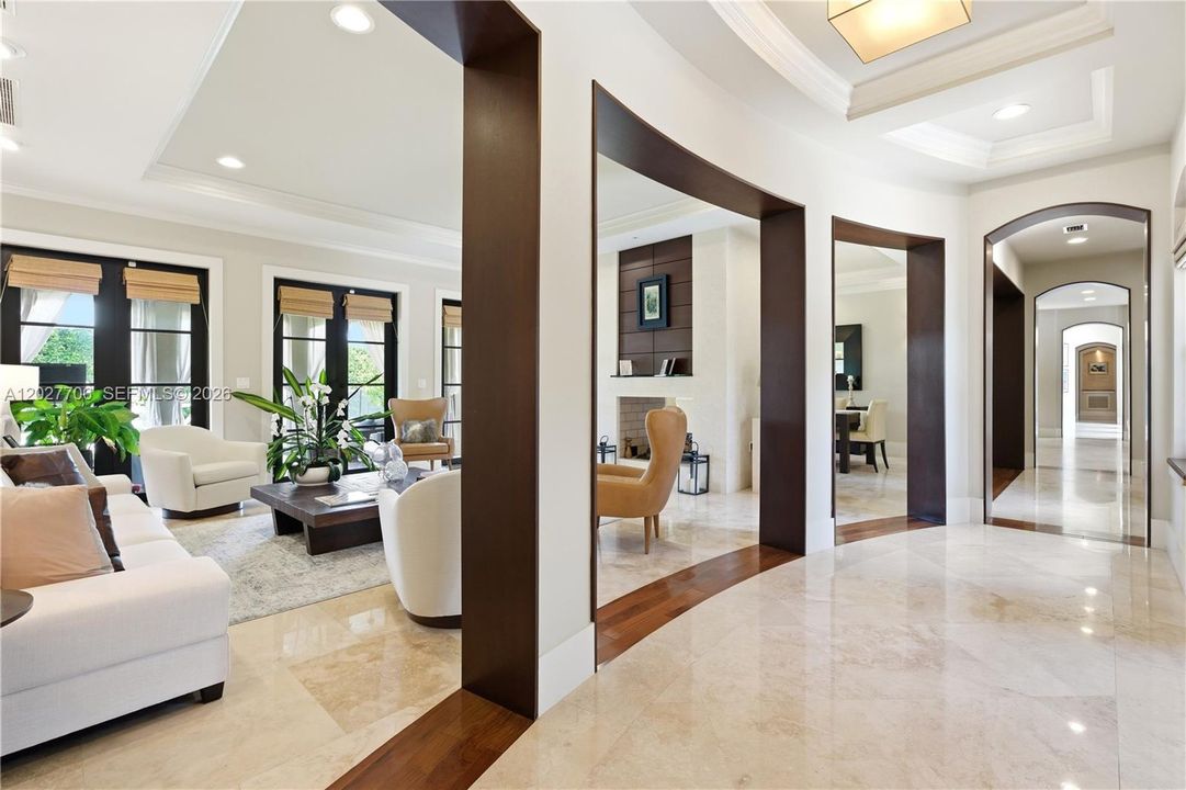 For Sale: $4,250,000 (5 beds, 4 baths, 5236 Square Feet)