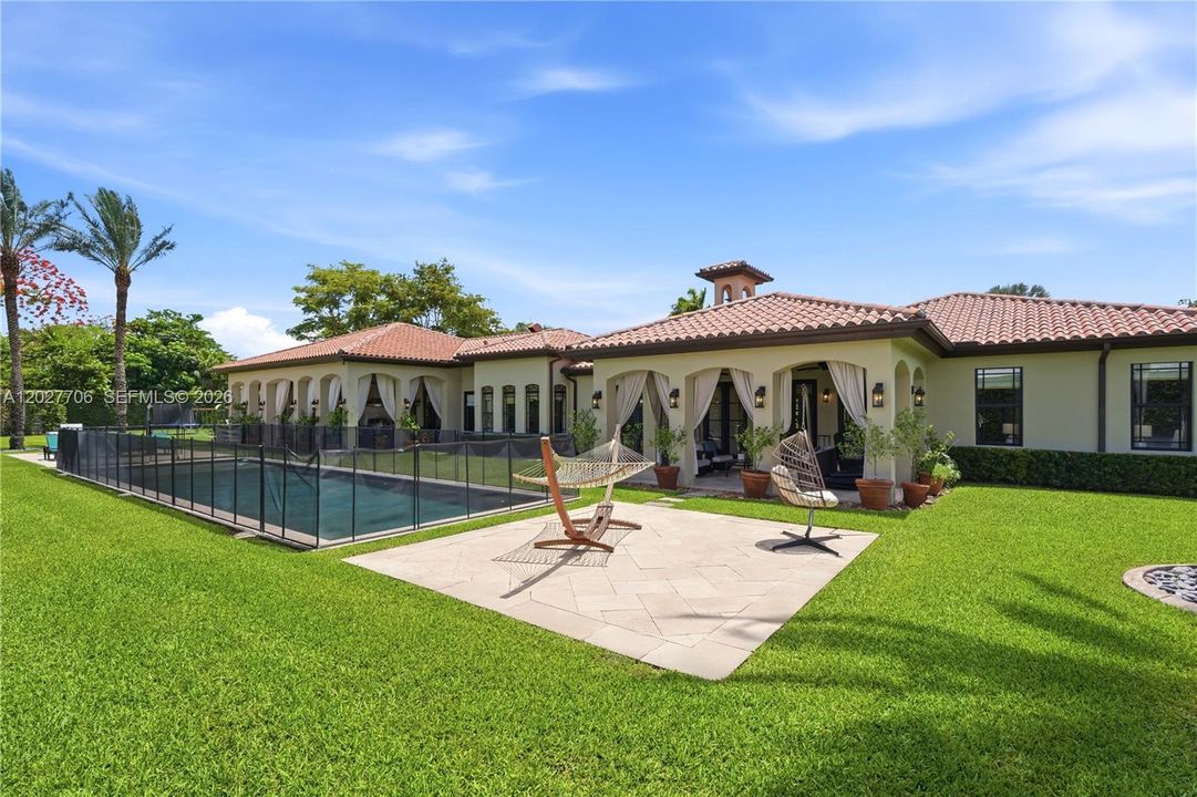 For Sale: $4,250,000 (5 beds, 4 baths, 5236 Square Feet)