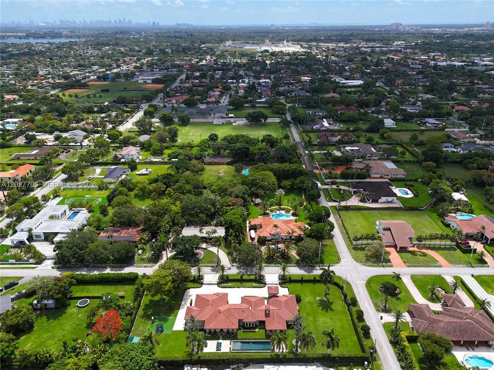For Sale: $4,250,000 (5 beds, 4 baths, 5236 Square Feet)