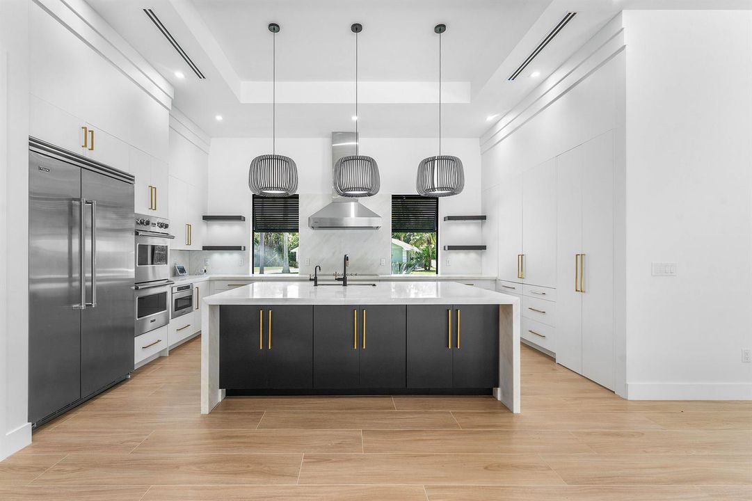 011-5701OldOrangeRoad-Jupiter-FL-33458-F