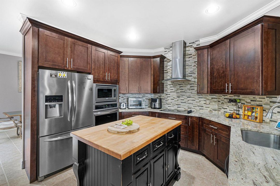 Open Kitchen