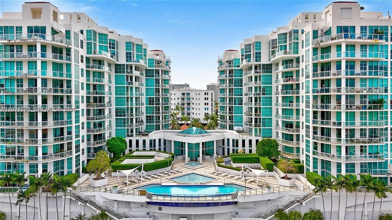For Sale: $577,980 (2 beds, 2 baths, 1885 Square Feet)