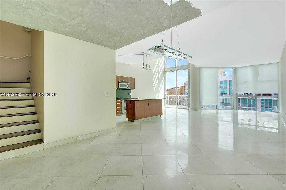 For Sale: $577,980 (2 beds, 2 baths, 1885 Square Feet)
