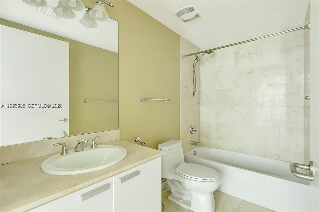 For Sale: $577,980 (2 beds, 2 baths, 1885 Square Feet)
