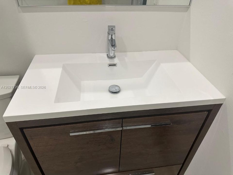 В аренду: $2,950 (2 спален, 2 ванн, 1000 Квадратных фут)