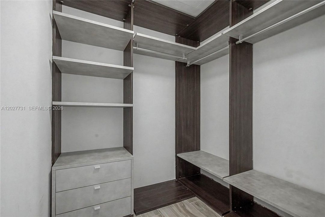 En Renta: $4,100 (1 camas, 2 baños, 881 Pies cuadrados)
