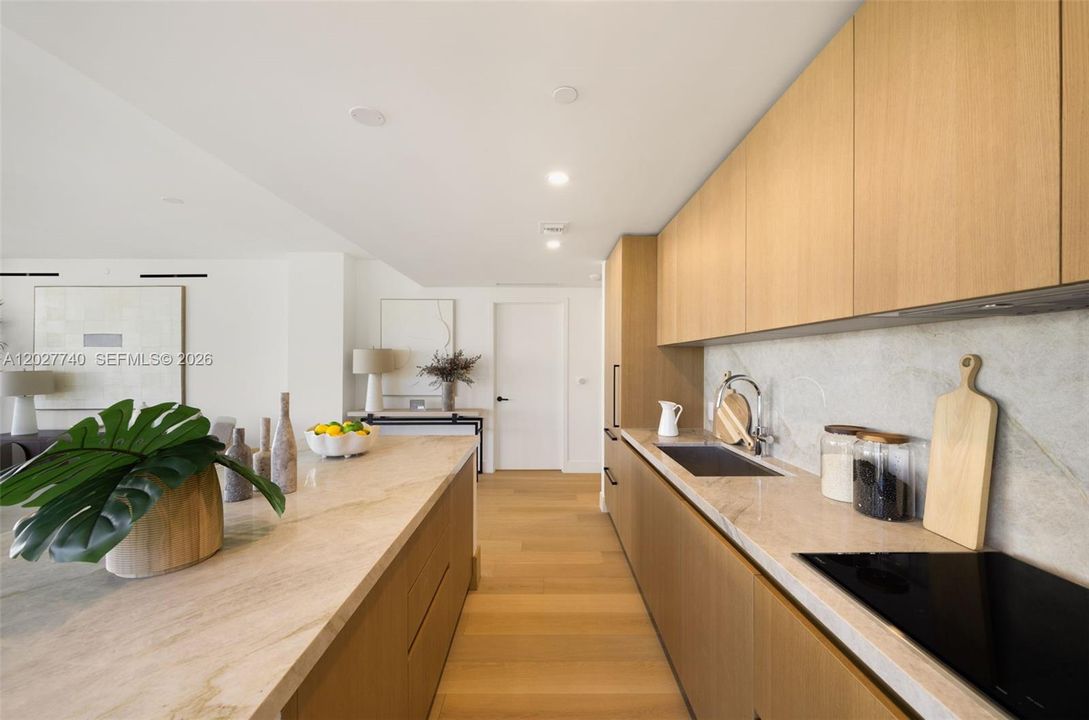 For Sale: $3,650,000 (3 beds, 3 baths, 2326 Square Feet)