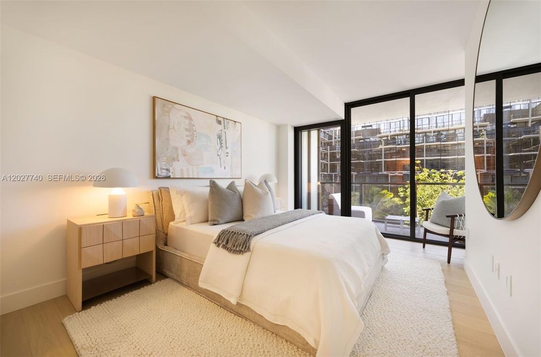 For Sale: $3,650,000 (3 beds, 3 baths, 2326 Square Feet)