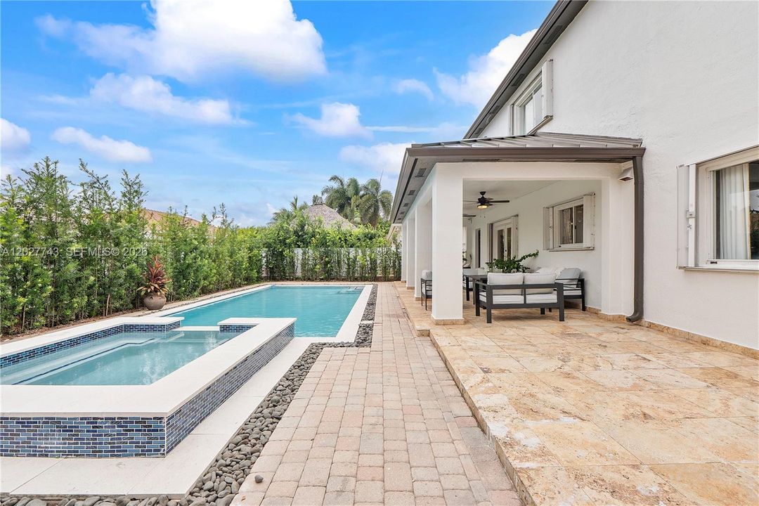 For Sale: $1,250,000 (4 beds, 3 baths, 2415 Square Feet)
