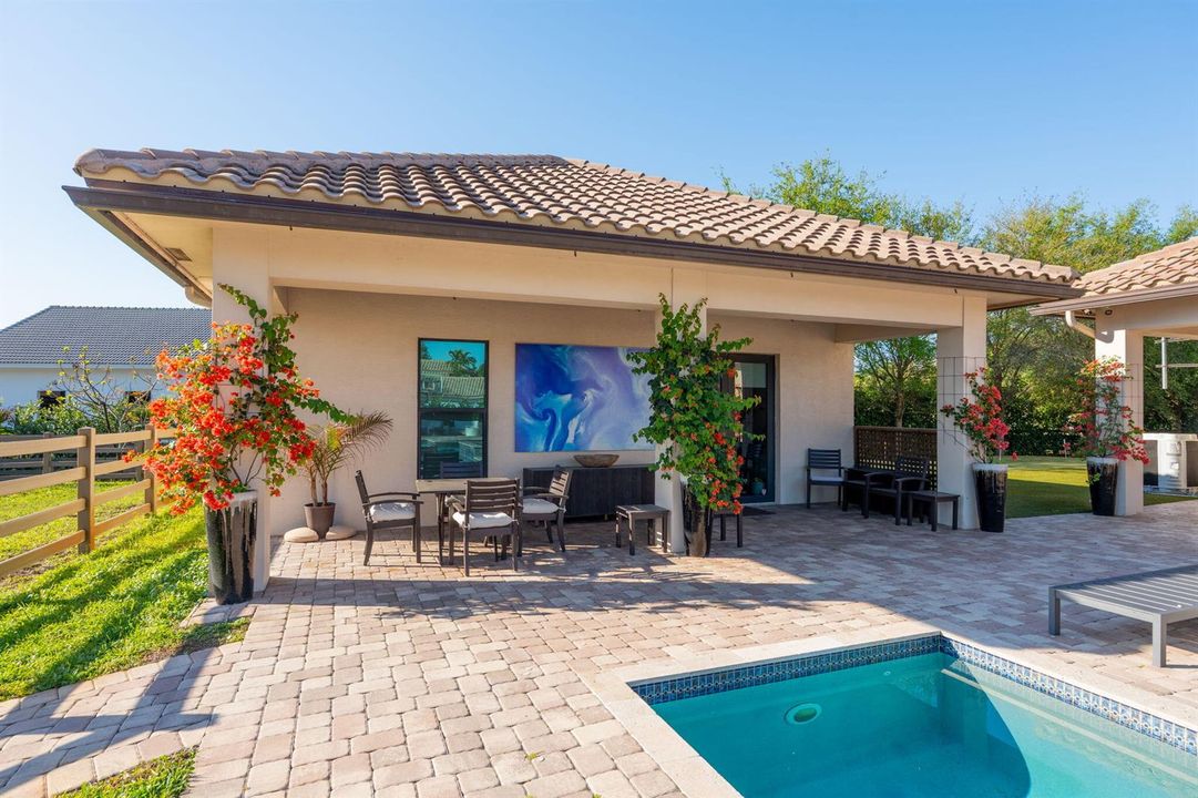 15-web-or-mls-A7408488