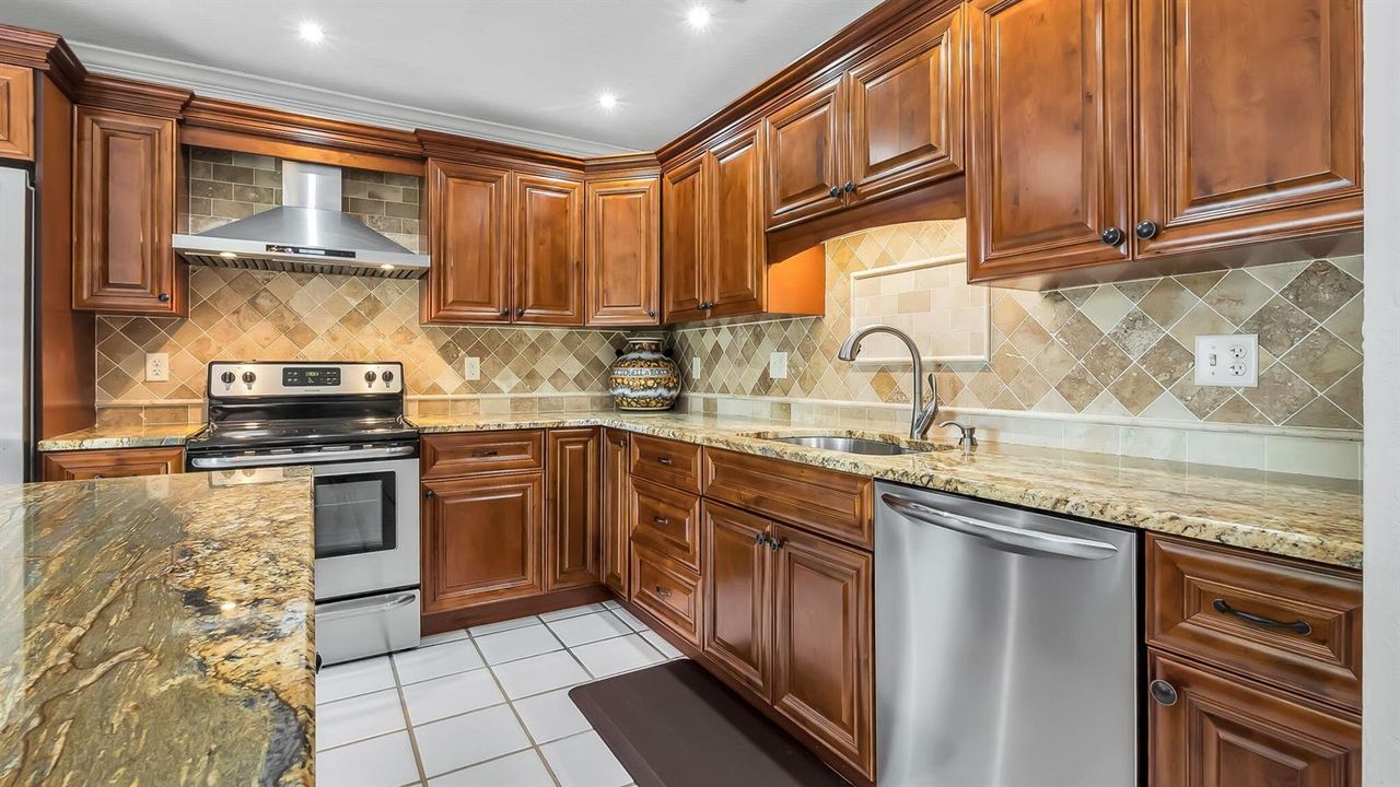 21-web-or-mls-DSC08884
