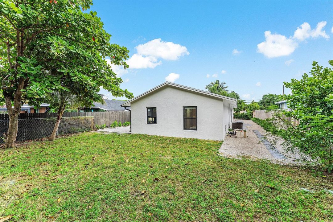 037-608Southeast2ndAvenue-DelrayBeach-FL