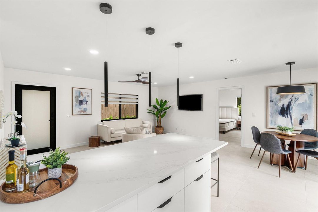 021-608Southeast2ndAvenue-DelrayBeach-FL