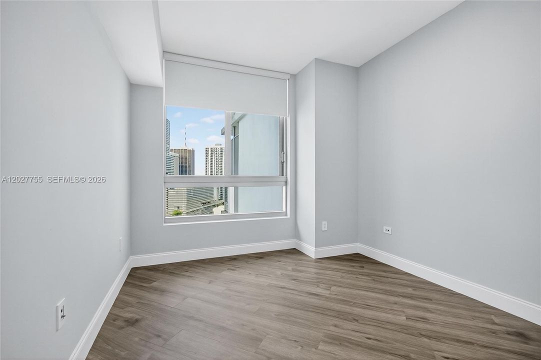 В аренду: $4,000 (2 спален, 2 ванн, 1030 Квадратных фут)