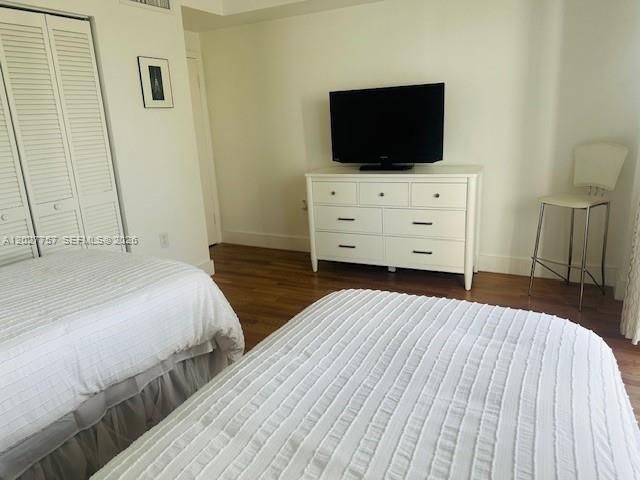 В аренду: $4,690 (2 спален, 2 ванн, 1056 Квадратных фут)