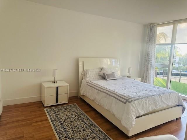 В аренду: $4,690 (2 спален, 2 ванн, 1056 Квадратных фут)