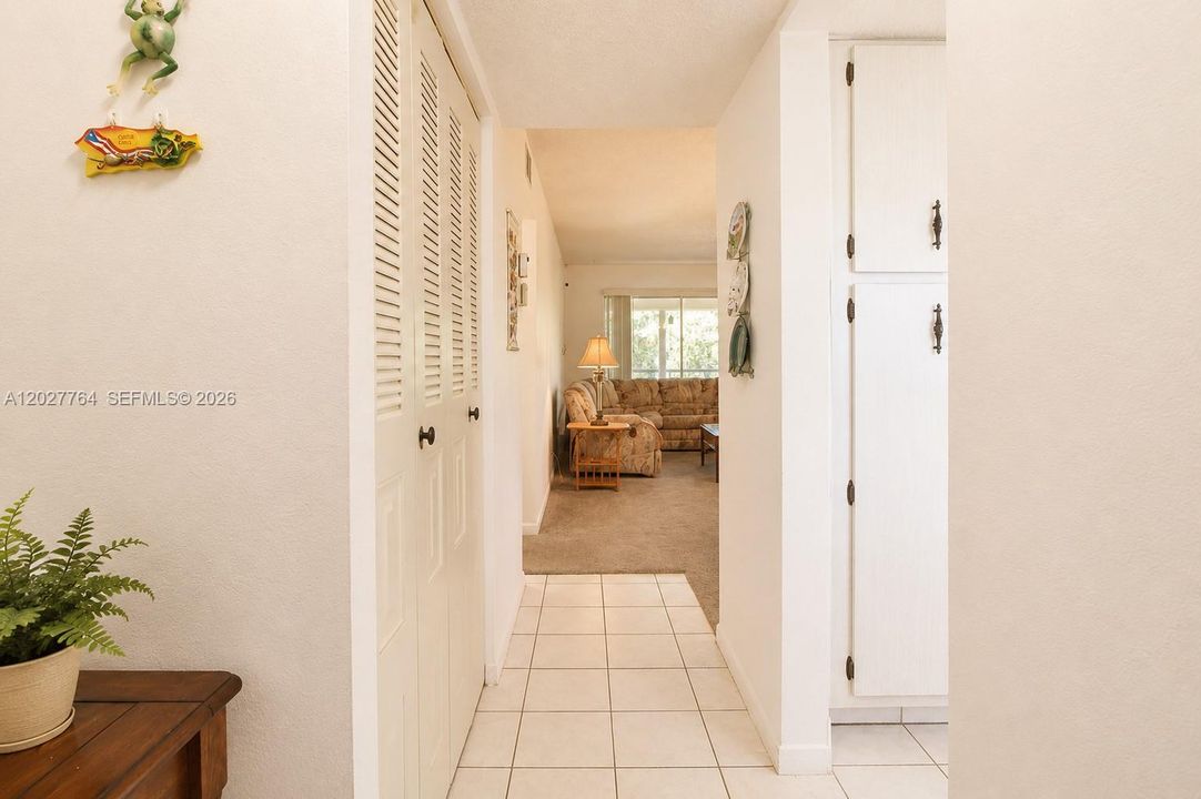 En Venta: $100,000 (2 camas, 2 baños, 958 Pies cuadrados)