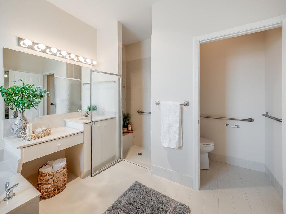Primary Ensuite Bath