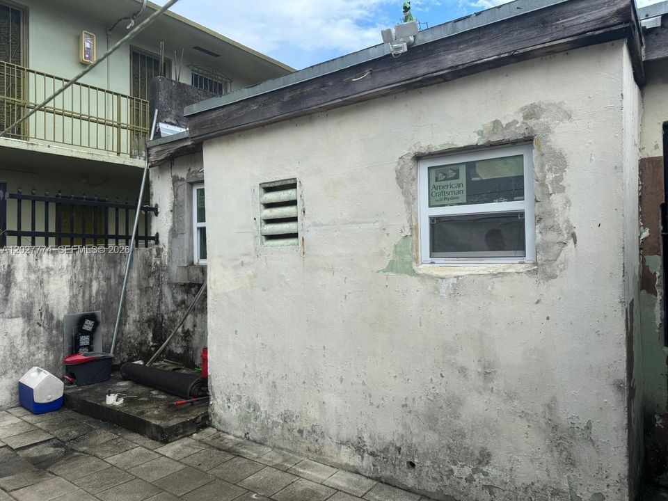 Active With Contract: $200,000 (0 beds, 0 baths, 1687 Square Feet)