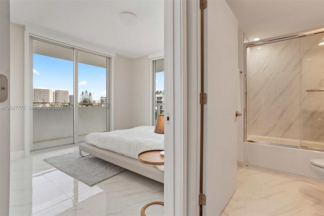 For Sale: $958,200 (3 beds, 2 baths, 1296 Square Feet)