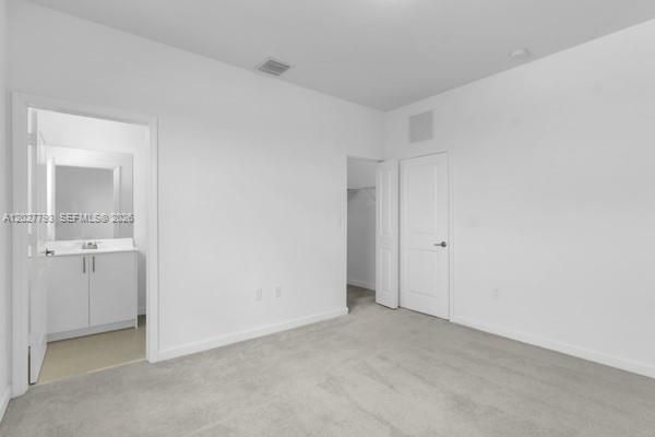 В аренду: $2,350 (3 спален, 2 ванн, 1504 Квадратных фут)