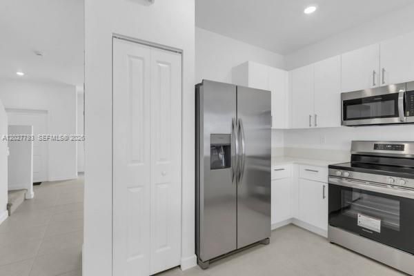 В аренду: $2,350 (3 спален, 2 ванн, 1504 Квадратных фут)